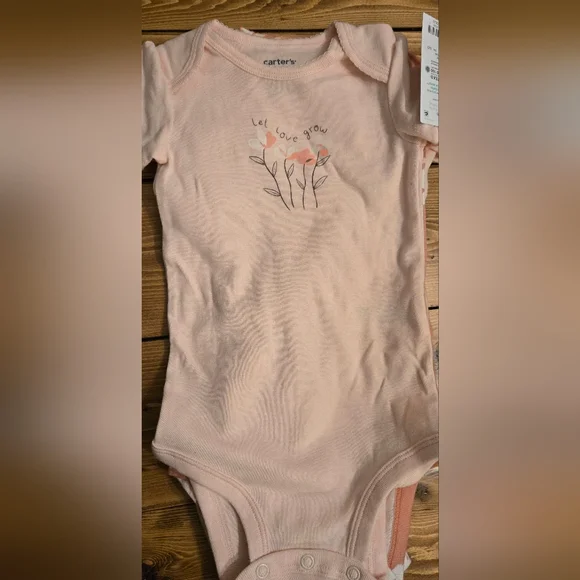 Carter's Baby Girl Pink Peach Coral and Cream Bodysuits Set 6 - 9 Months - Picture 5 of 10